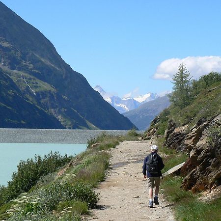 Haus Alpenstern Lejlighed Saas-Grund Værelse billede