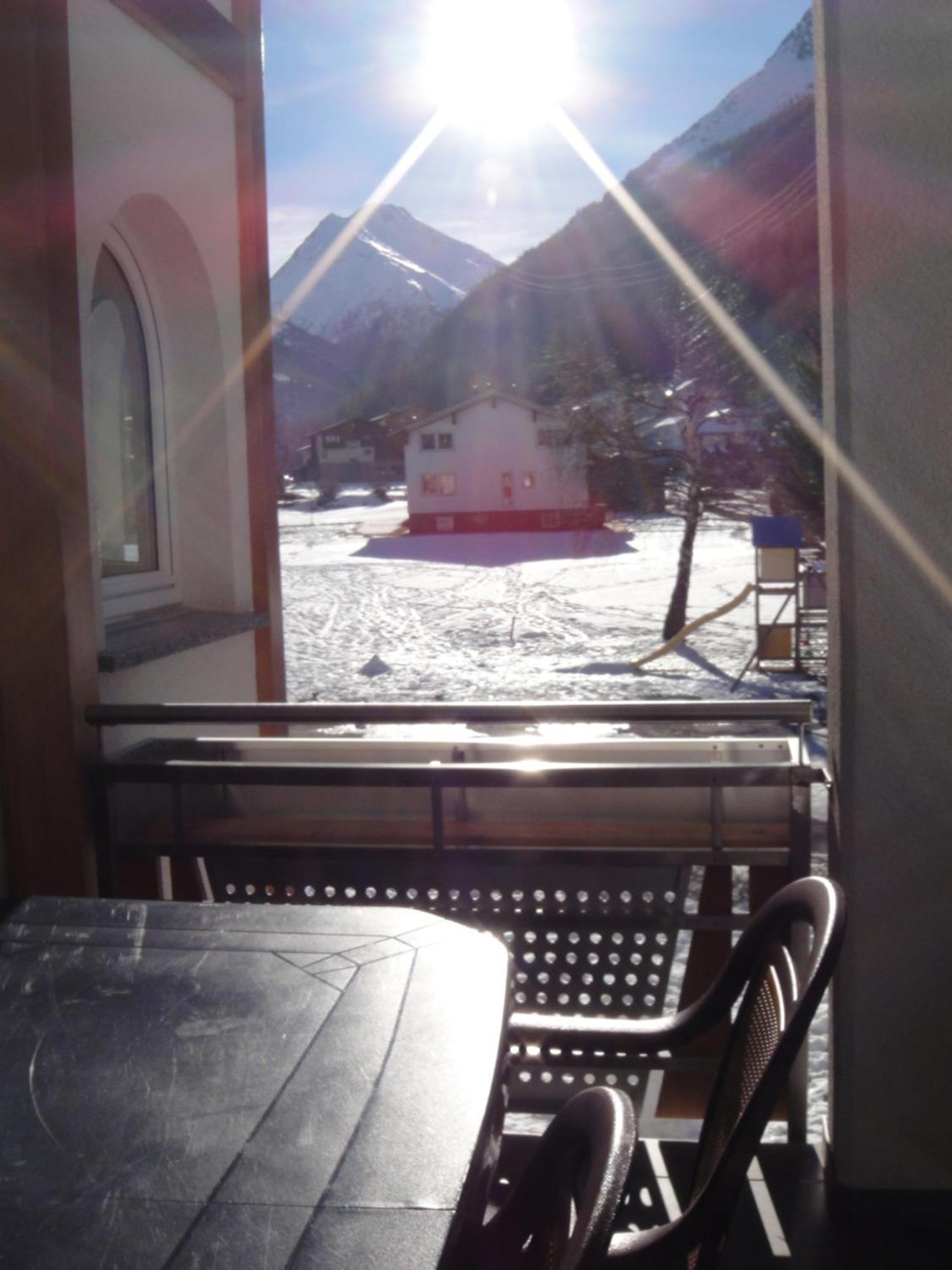 Haus Alpenstern Lejlighed Saas-Grund Værelse billede
